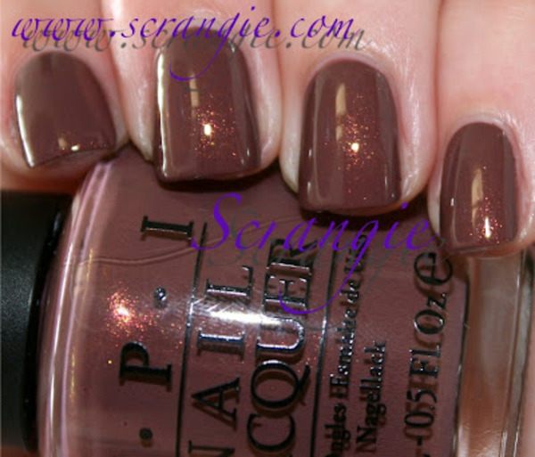 Nail polish swatch / manicure of shade OPI Wooden Shoe Like to Know