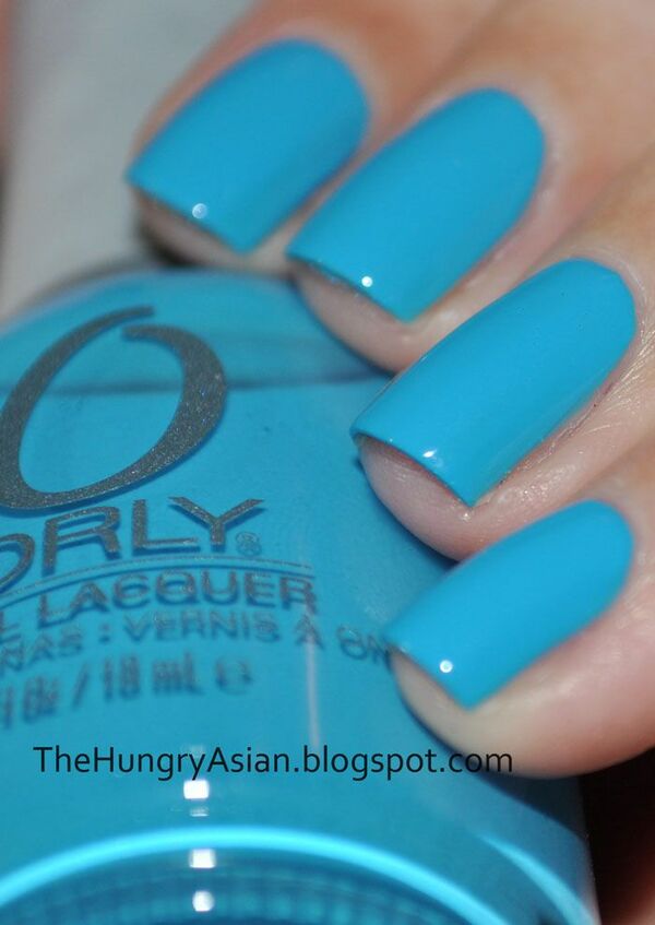 Nail polish swatch / manicure of shade Orly Blue Collar