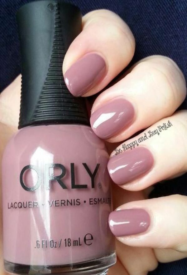 Nail polish swatch / manicure of shade Orly Classic Contours