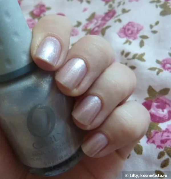 Nail polish swatch / manicure of shade Orly Cut the Cake