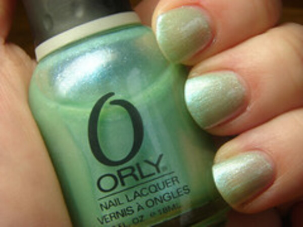 Nail polish swatch / manicure of shade Orly Emerald Life (May)