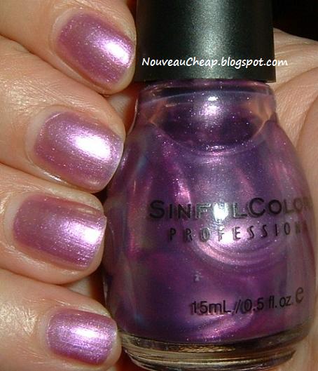 Nail polish swatch / manicure of shade Sinful Colors Bali Mist