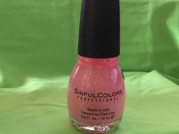 Nail polish swatch / manicure of shade Sinful Colors Pinky Glitter