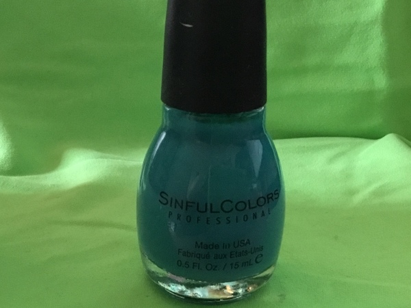 Nail polish swatch / manicure of shade Sinful Colors Savage