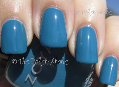 Nail polish swatch / manicure of shade Zoya Breezi