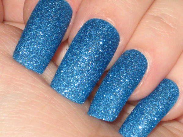 Nail polish swatch / manicure of shade Zoya Liberty