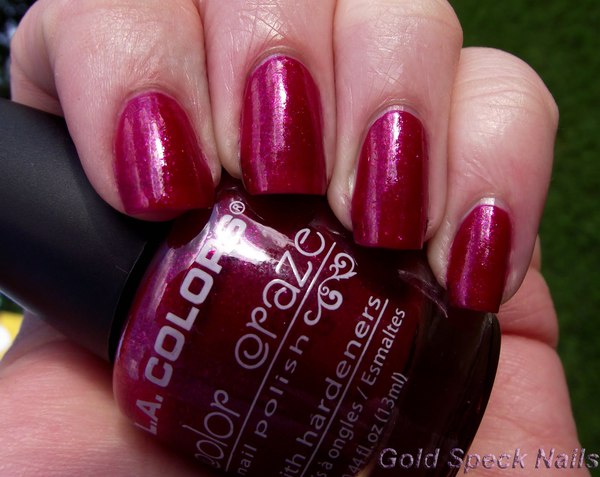 Nail polish swatch / manicure of shade L.A. Colors Power Outage