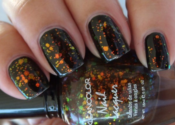 Nail polish swatch / manicure of shade Kleancolor Chunky Holo Black