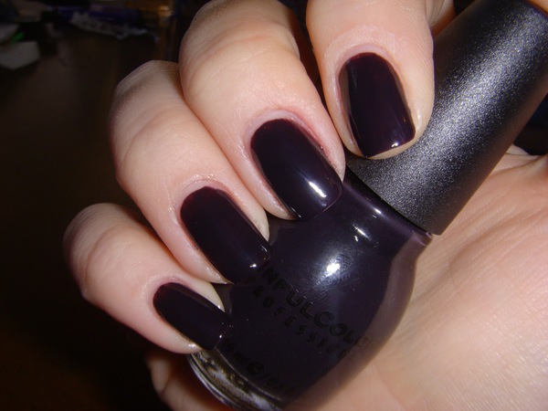 Nail polish swatch / manicure of shade Sinful Colors Inkwell