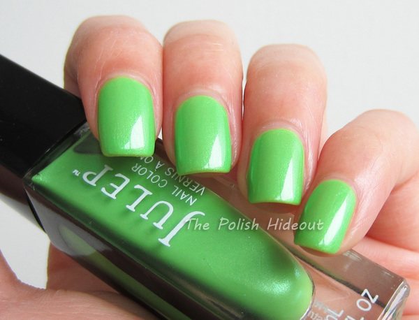 Nail polish swatch / manicure of shade Julep Mackenzie