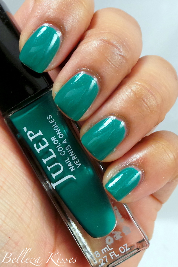 Nail polish swatch / manicure of shade Julep Lizanne