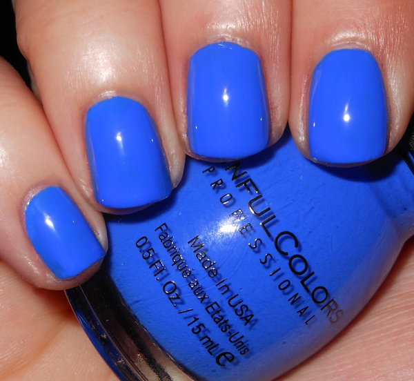 Nail polish swatch / manicure of shade Sinful Colors Endless Blue