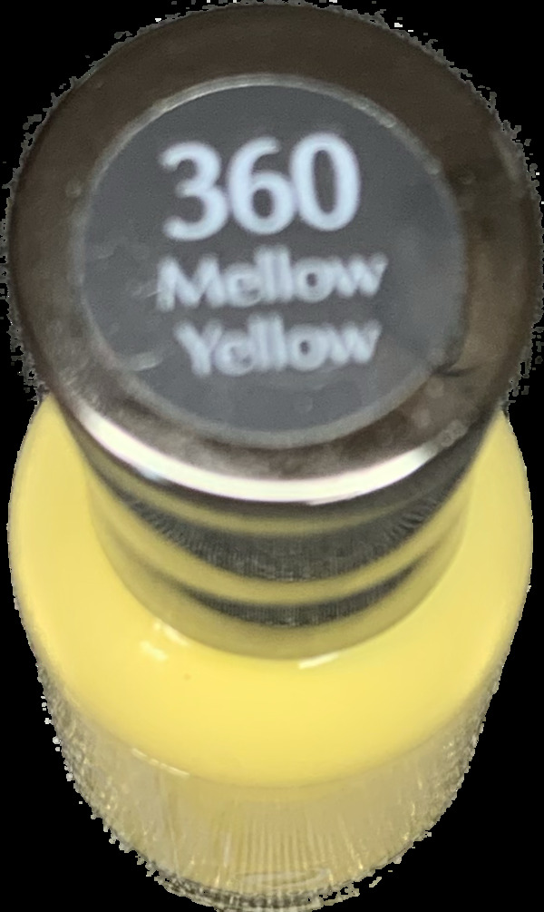 Nail polish swatch / manicure of shade Sally Hansen Mellow Yellow