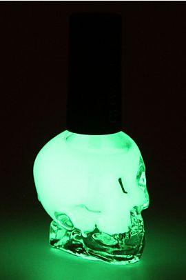 Nail polish swatch / manicure of shade Blackheart Glow in the Dark