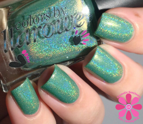 Nail polish swatch / manicure of shade Colors by Llarowe Mojito