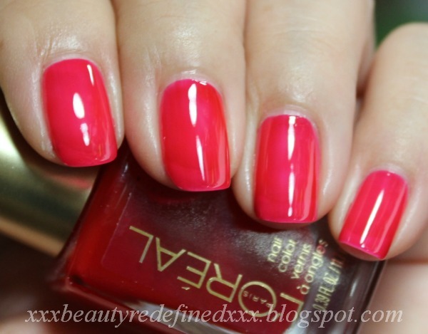 Nail polish swatch / manicure of shade L'Oréal Jolly Lolly