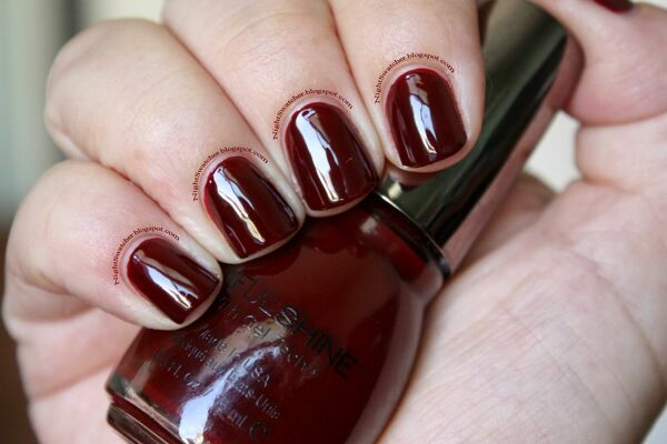 Nail polish swatch / manicure of shade Sinful Colors Black Cherry