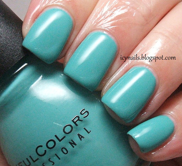 Nail polish swatch / manicure of shade Sinful Colors Greek Isles