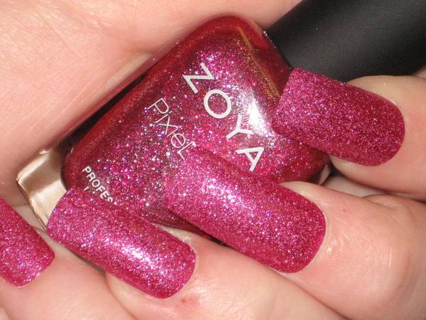 Nail polish swatch / manicure of shade Zoya Arabella