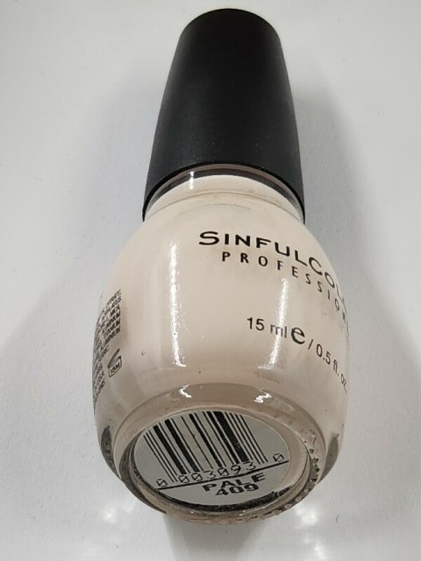 Nail polish swatch / manicure of shade Sinful Colors Pale