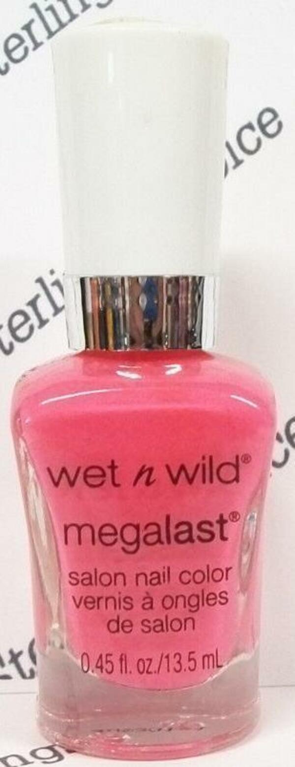 Nail polish swatch / manicure of shade wet n wild Beat of a Generation