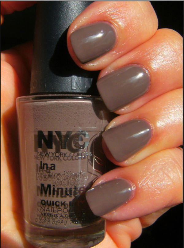 Nail polish swatch / manicure of shade NYC Park Ave
