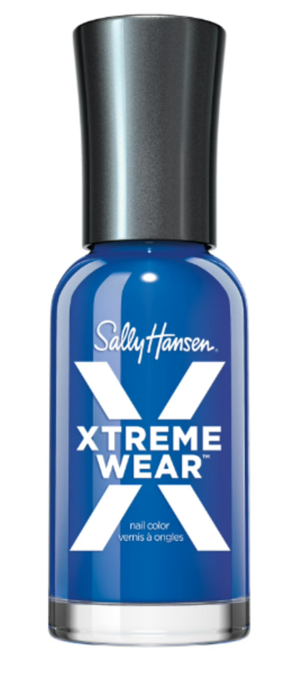 Nail polish swatch / manicure of shade Sally Hansen Royal Rage