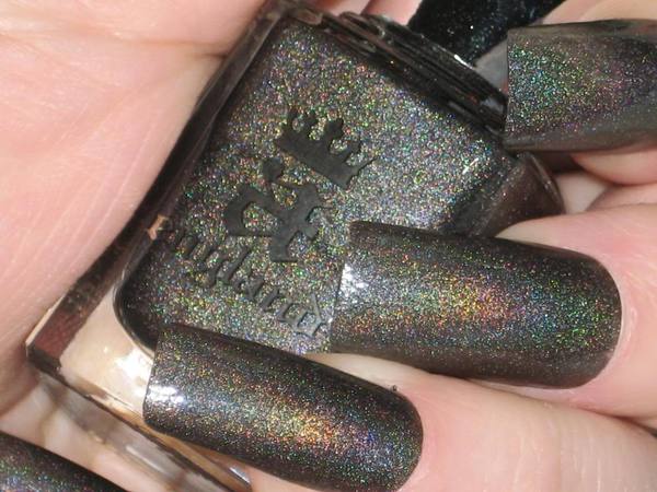 Nail polish swatch / manicure of shade A England Fated Prince