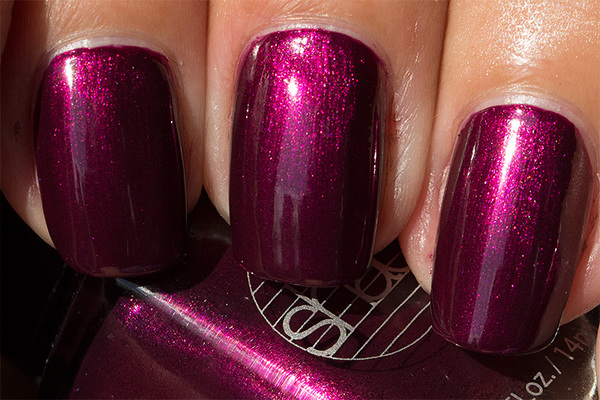 Nail polish swatch / manicure of shade Barielle Secret Encounter