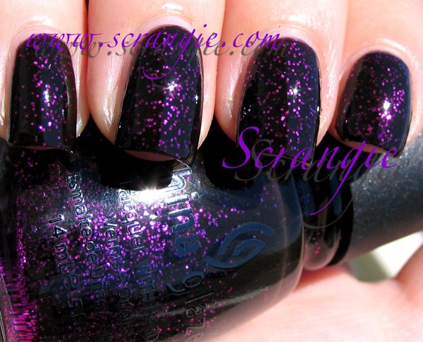 Nail polish swatch / manicure of shade China Glaze Mummy May I