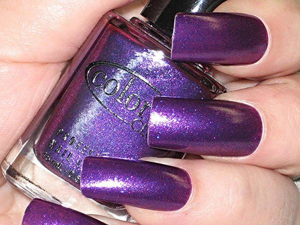 Nail polish swatch / manicure of shade Color Club Glitter Wonderland