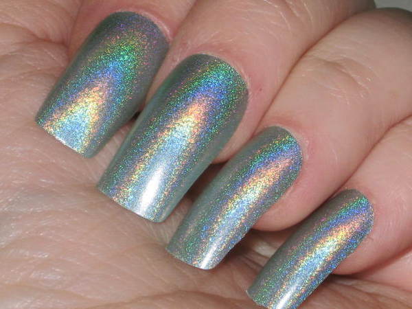 Nail polish swatch / manicure of shade Layla Jade Groove