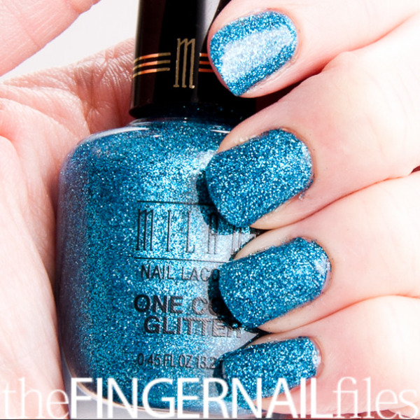 Nail polish swatch / manicure of shade Milani Blue Flash