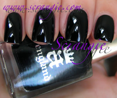 Nail polish swatch / manicure of shade A England Lancelot