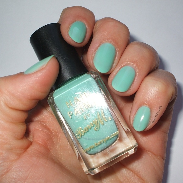 Nail polish swatch / manicure of shade Barry M Mint Green