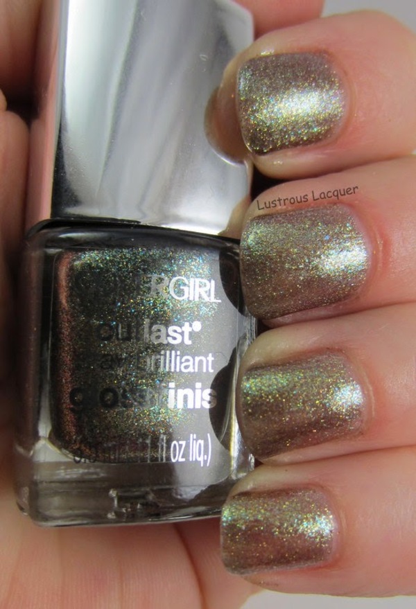 Nail polish swatch / manicure of shade CoverGirl Scalding Emerald