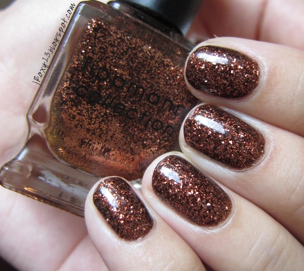 Nail polish swatch / manicure of shade Deborah Lippmann Superstar