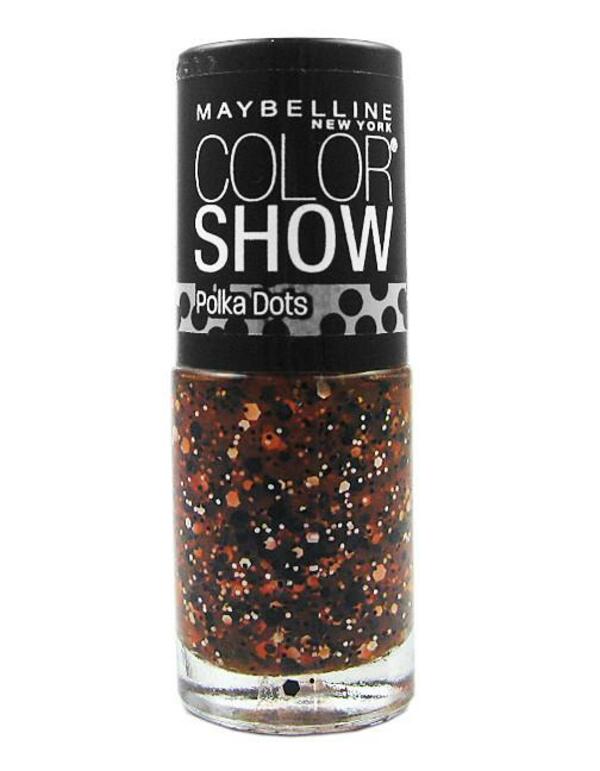 Nail polish swatch / manicure of shade Maybelline Dotty
