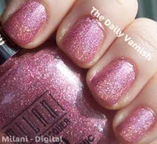 Nail polish swatch / manicure of shade Milani Digital