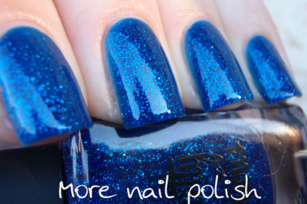 Nail polish swatch / manicure of shade Pretty Serious BSOD
