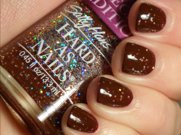 Nail polish swatch / manicure of shade Sally Hansen Radar