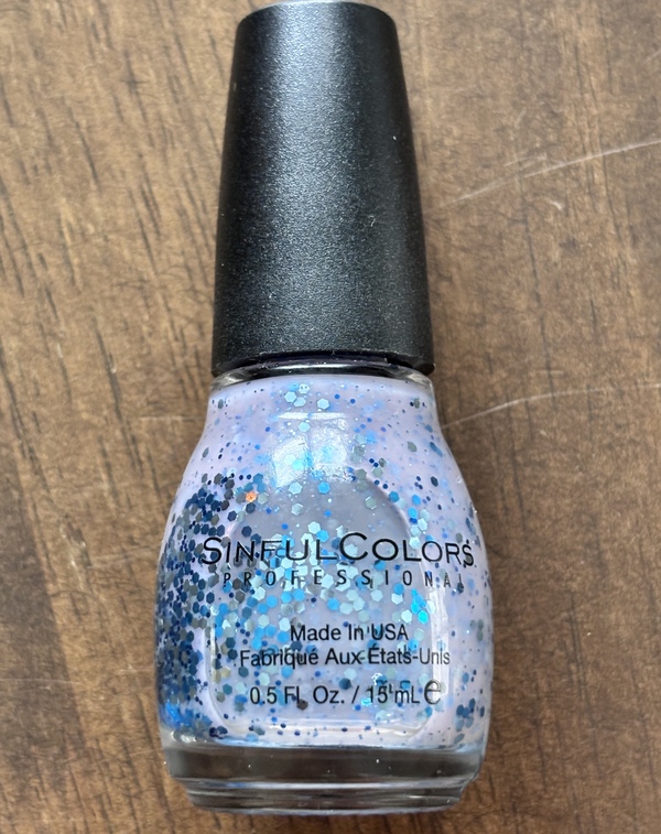 Nail polish swatch / manicure of shade Sinful Colors Petal Be The Day