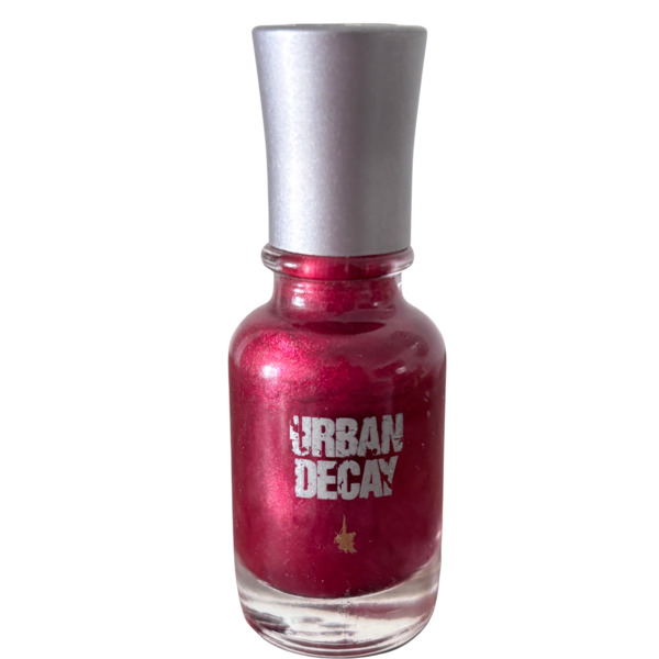 Nail polish swatch / manicure of shade Urban Decay O