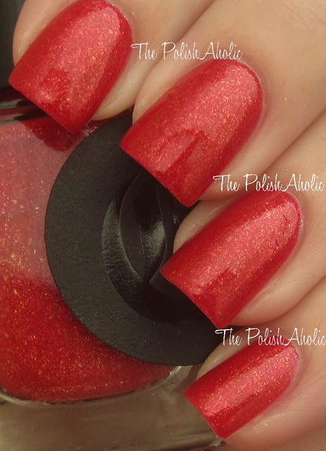 Nail polish swatch / manicure of shade Cirque Colors Curiosity