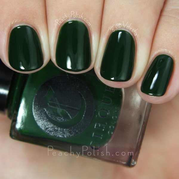 Nail polish swatch / manicure of shade Cirque Colors McKittrick