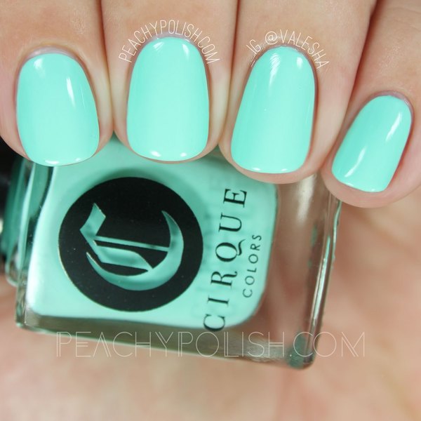 Nail polish swatch / manicure of shade Cirque Colors High Roller