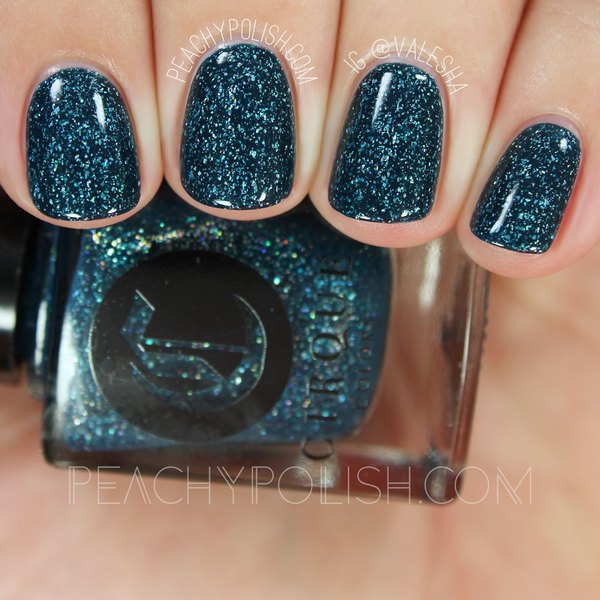 Nail polish swatch / manicure of shade Cirque Colors Dioptase
