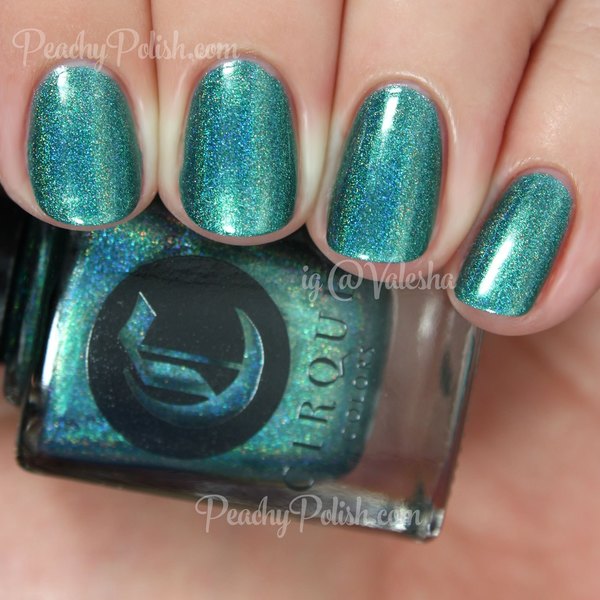 Nail polish swatch / manicure of shade Cirque Colors La Tropicale