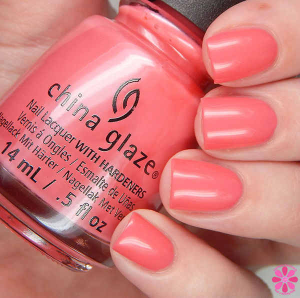 Nail polish swatch / manicure of shade China Glaze About Layin’ Out