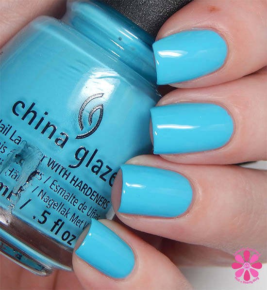 Nail polish swatch / manicure of shade China Glaze UV Meant To Be